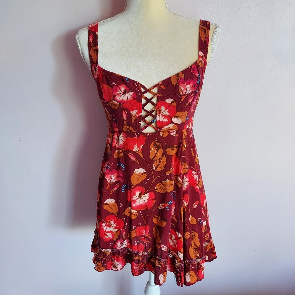 Free People burgundy maroon floral corset lace up smock elastic mini dress xs